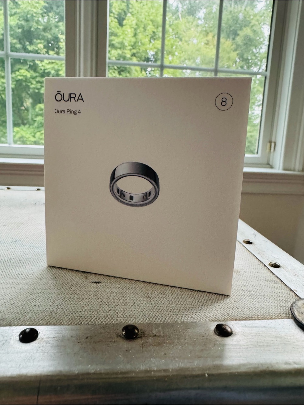 Oura Ring 4 – silver size 8 brand new